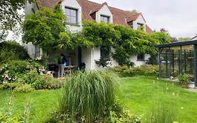 Le Cottage
